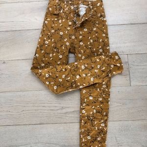 Italian flower jeans, super stretchy!